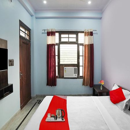 Hotel O Ayurma Inn Chinhat Kültér fotó