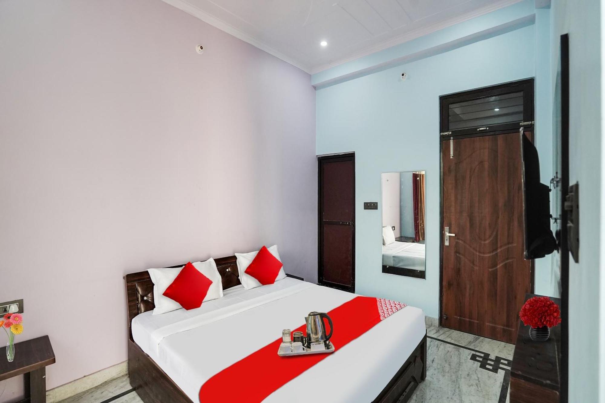 Hotel O Ayurma Inn Chinhat Kültér fotó